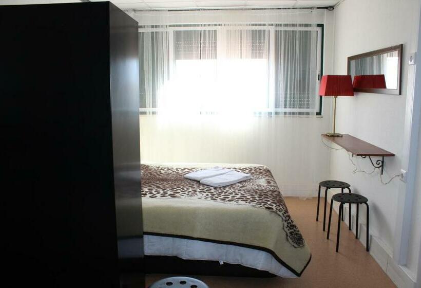 بنسيون Hostel Casa Lucas