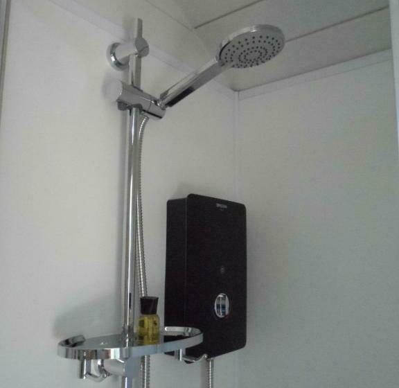 ベッドアンドブレックファースト Dolly At Lowlands