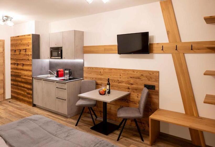 住宿加早餐  Pension Kreischberg Mayer