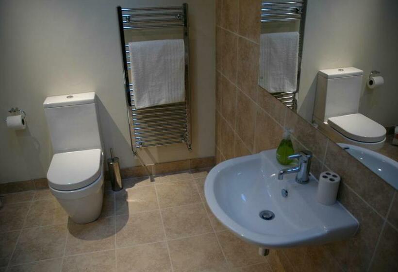 住宿加早餐  Field Cottage Bed And Continental Breakfast