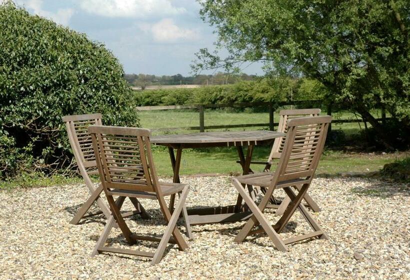 住宿加早餐  Field Cottage Bed And Continental Breakfast