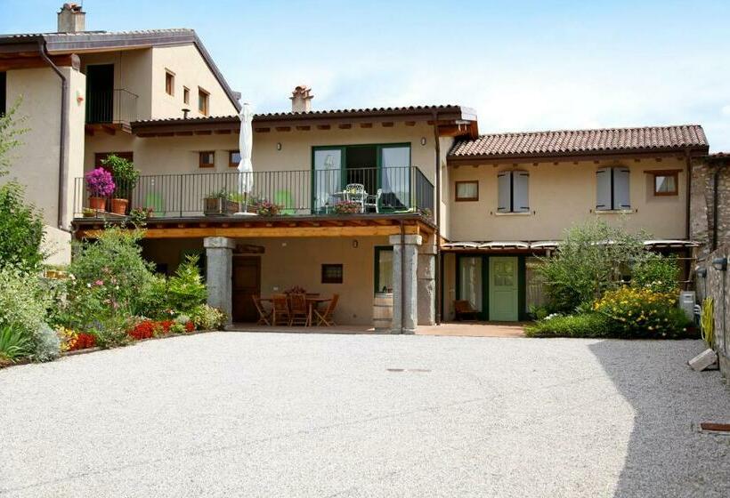 مبيت وإفطار A Casa Di Mìnola