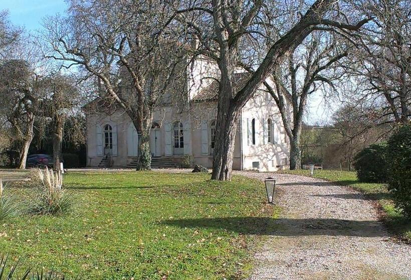 مبيت وإفطار Manoir Larcouillet