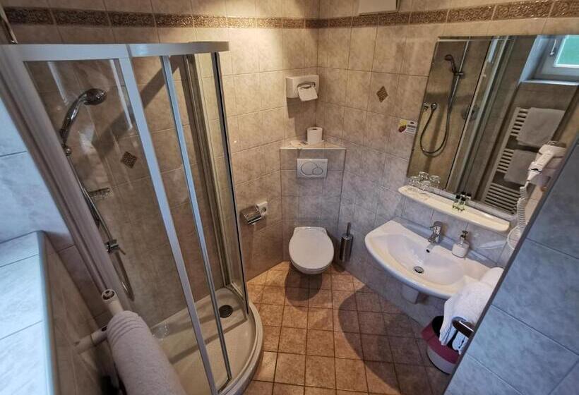 پانسیون Active B&b Prairerhof
