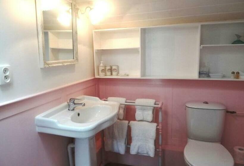 ベッドアンドブレックファースト Chez Providence Chambres Et Table D Hôtes