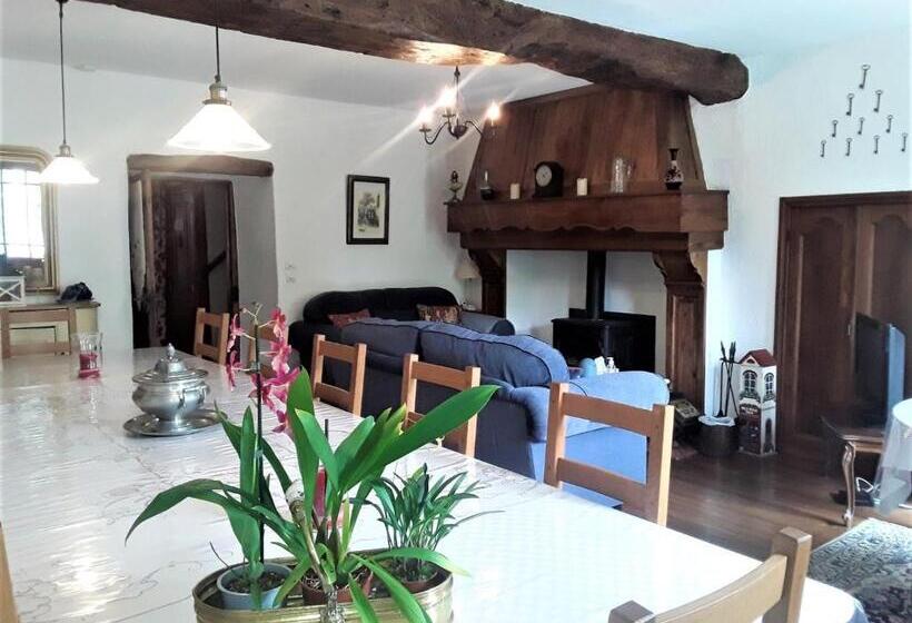 ベッドアンドブレックファースト Chez Providence Chambres Et Table D Hôtes