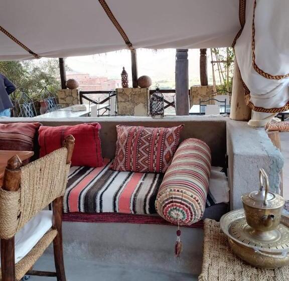 مبيت وإفطار Dar Isselday