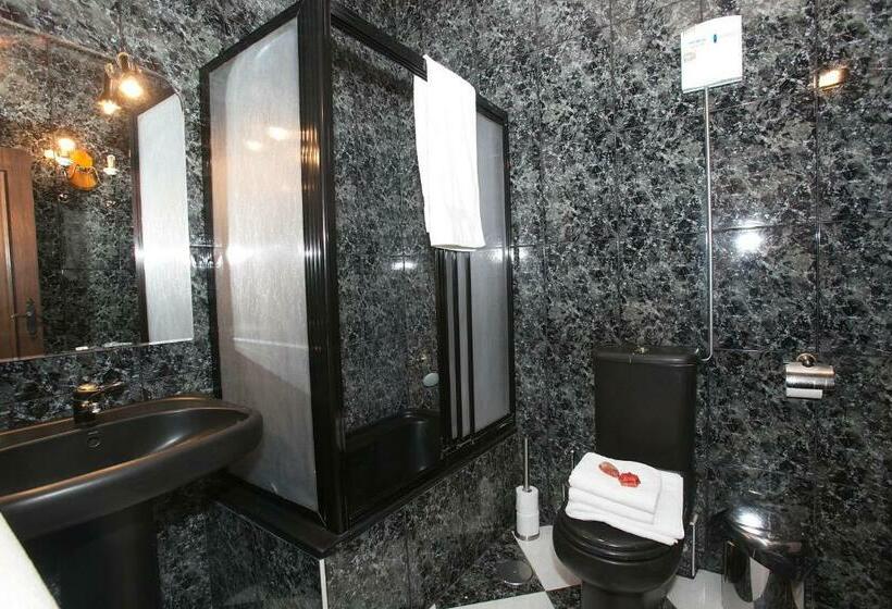 بنسيون Agroturismo Izarre