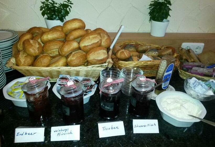 ユースホステル Landgasthaus Moselhöhe