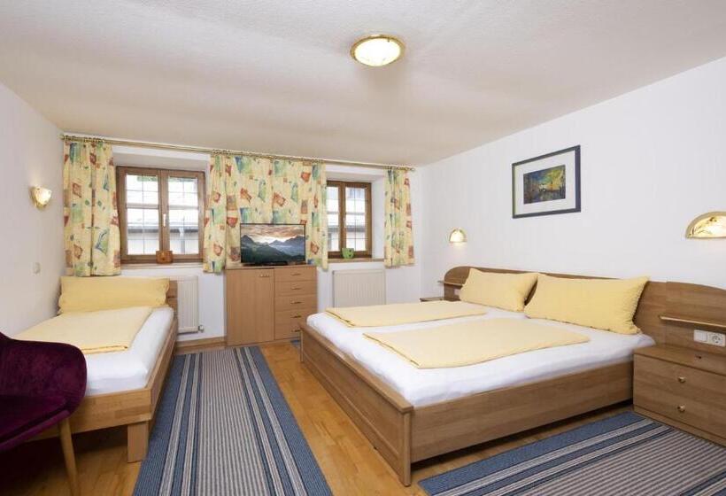 Bed and Breakfast Haus Schlosskeller