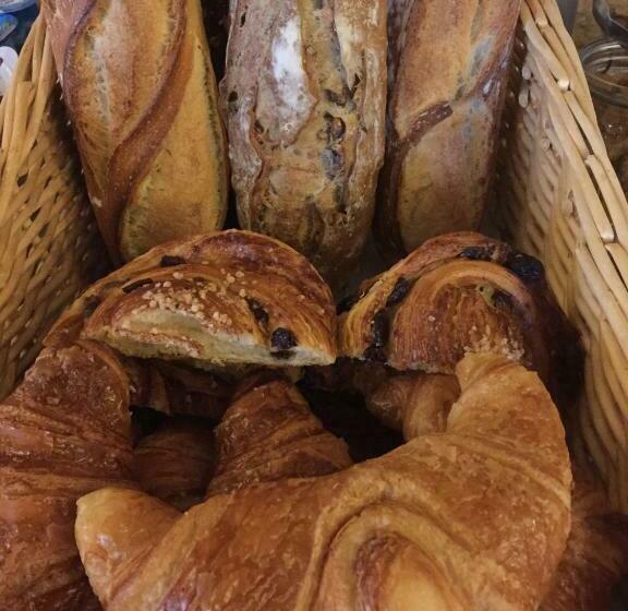 住宿加早餐  Le Chevrefeuille Chambres D Hotes Et Gîtes De Charme