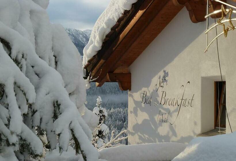 Bed & Breakfast La Val