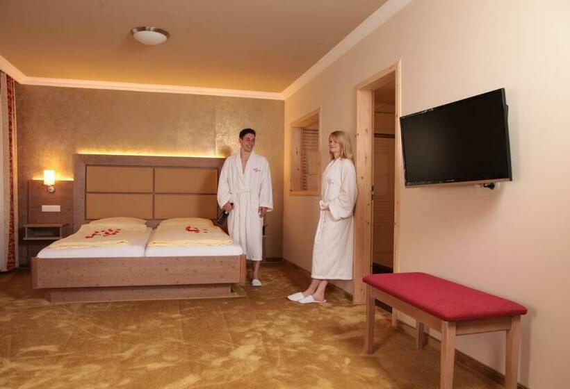 Отель Schlossgasthof Rösch