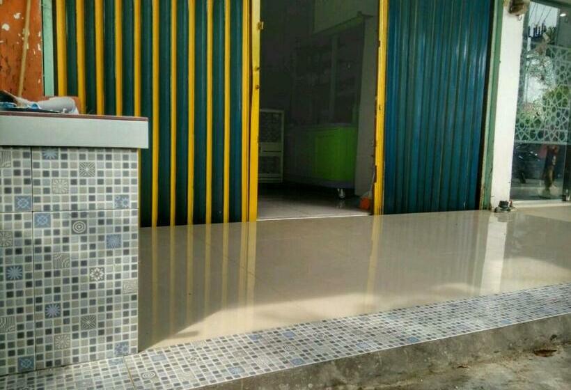 پانسیون Crystall Guesthouse