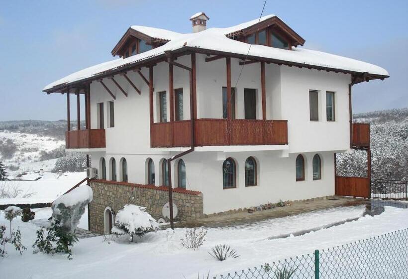 پانسیون Guest House Diabora