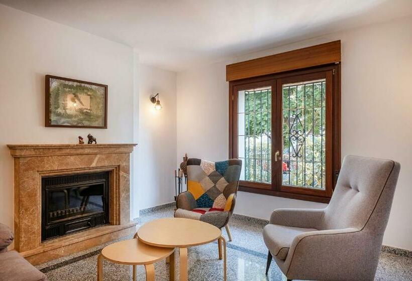 Tadawn Literary B&b