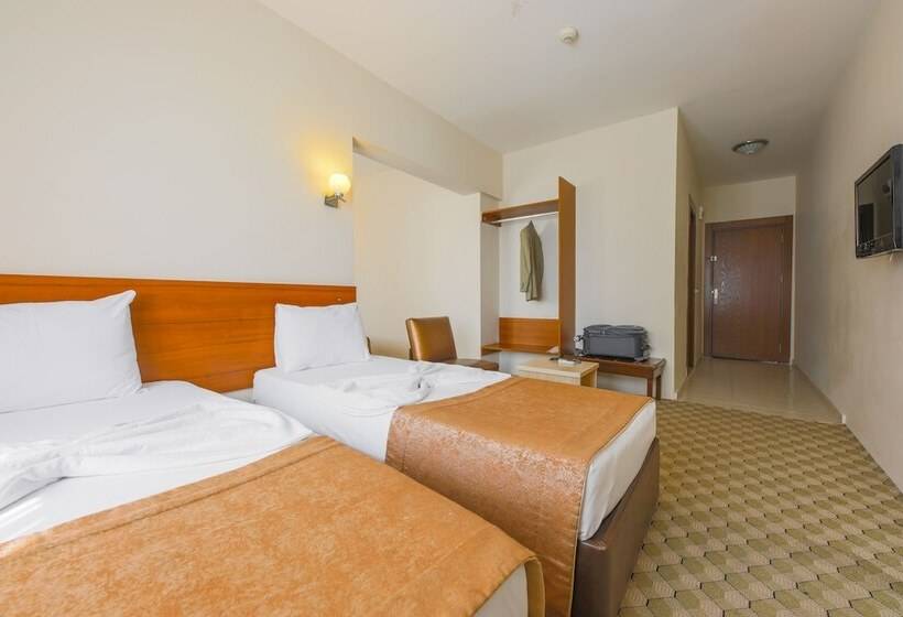 Hosta Otel