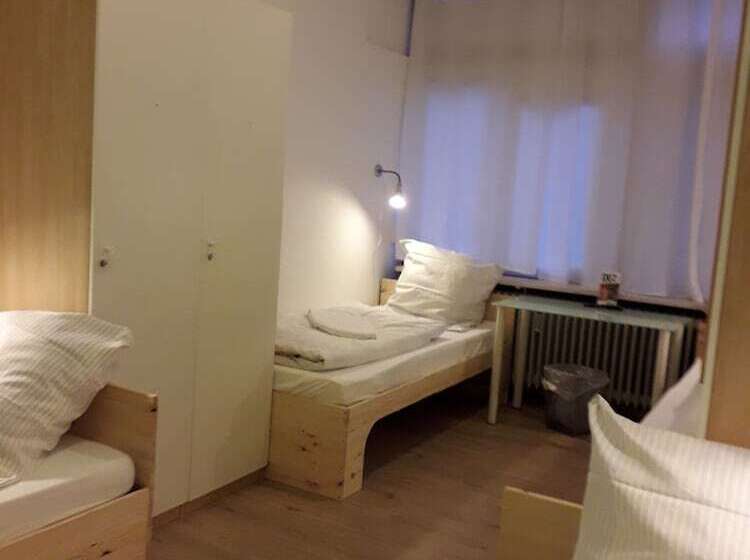 Gästehaus Kaiserpassage  Ihr Cityhostel