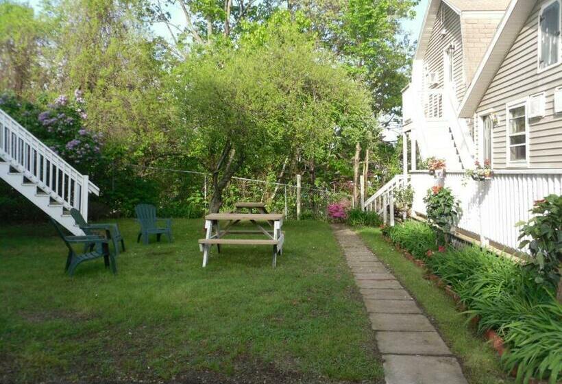Отель Atlantic Breeze Inn