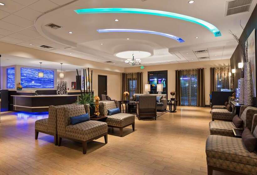 هتل Best Western Plus Hollywood/aventura