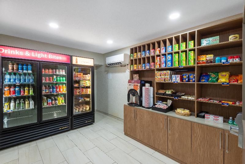 هتل Candlewood Suites Chesapeake Suffolk, An Ihg