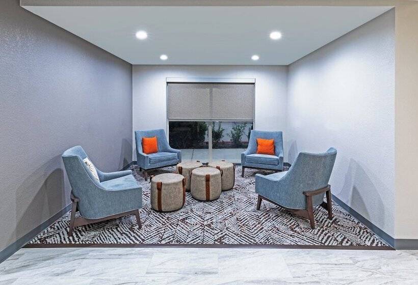 هتل Candlewood Suites Dfw Airport North   Irving, An Ihg