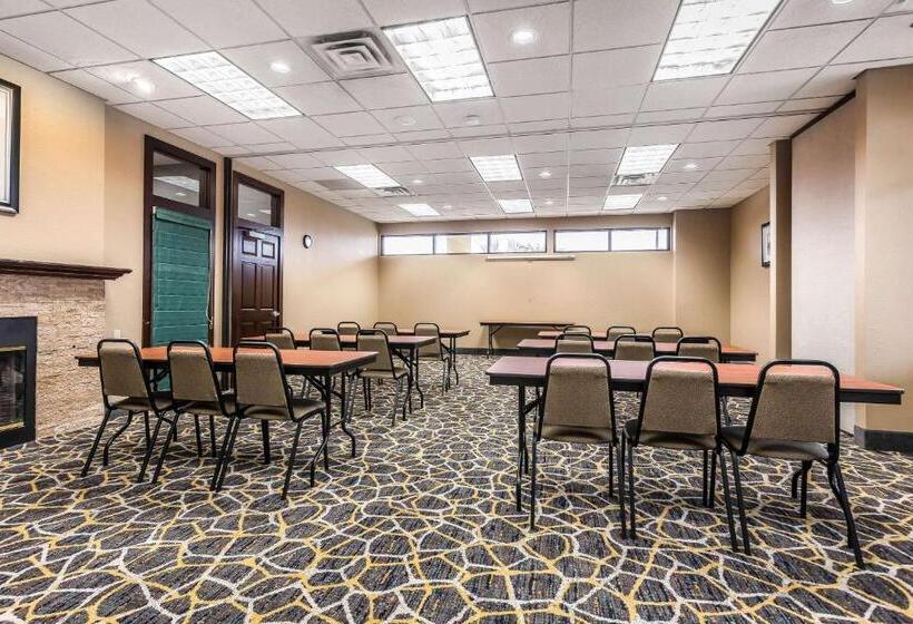 هتل Comfort Inn Sw Omaha I80