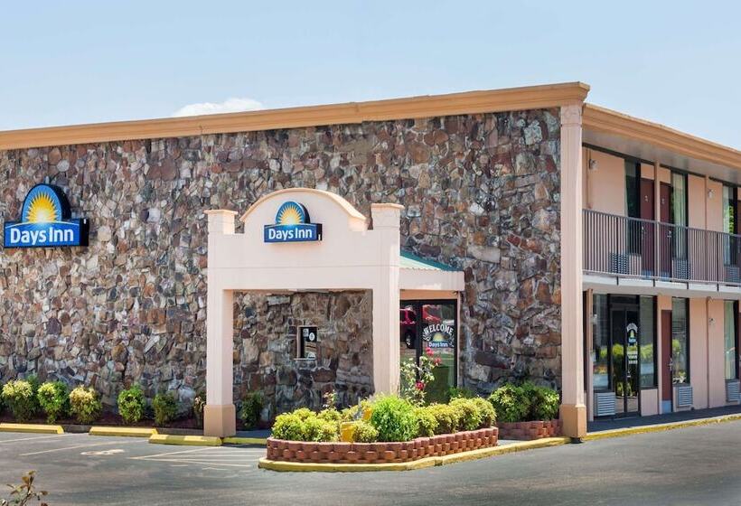 فندق Days Inn By Wyndham Martin