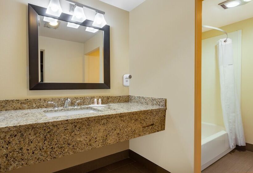 فندق Days Inn By Wyndham Yakima