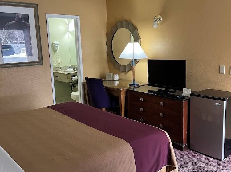 فندق Executive Inn Schenectady Downtown
