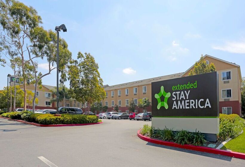בית מלון כפרי Extended Stay America Suites Los Angeles South
