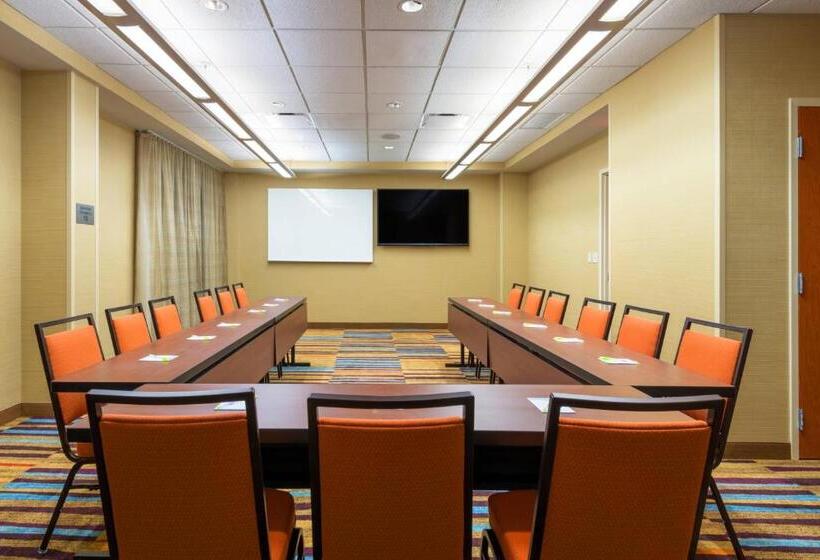 هتل Fairfield Inn & Suites Louisville Downtown