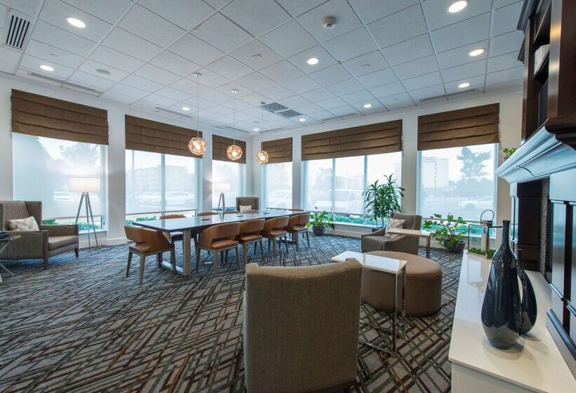 هتل Hilton Garden Inn Atlanta Airport North