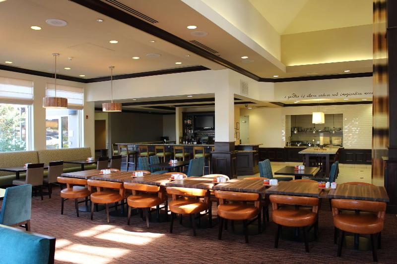 هتل Hilton Garden Inn Clovis