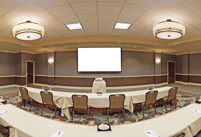هتل Hilton Garden Inn Omaha East/council Bluffs