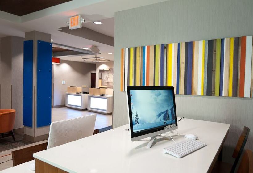 Holiday Inn Express Hotel & Suites Scott Lafayette West, An Ihg