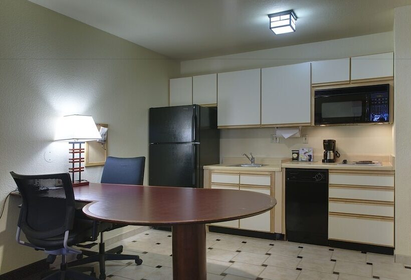 בית מלון כפרי Larkspur Landing Extended Stay Suites Hillsboro