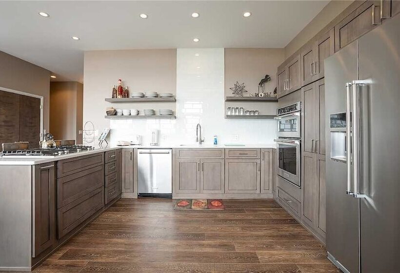هتل Scandinavian Lodge And Condominiums By Pioneer Ridge Mgmt