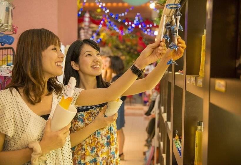 فندق The Beach Tower Okinawa
