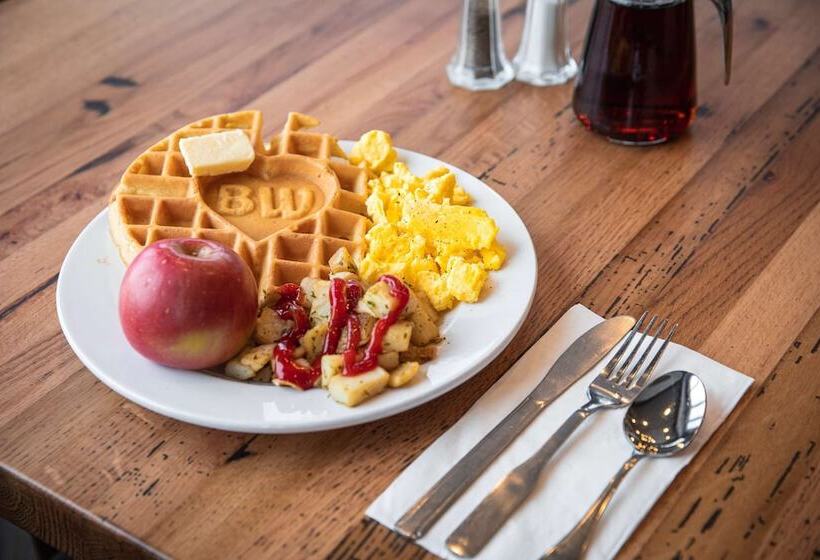 בית מלון כפרי Best Western Plus Flathead Lake Inn And Suites