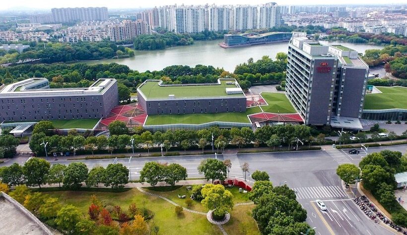 호텔 Crowne Plaza Shanghai Xiayang Lake, An Ihg