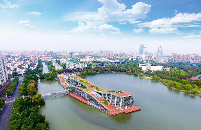 호텔 Crowne Plaza Shanghai Xiayang Lake, An Ihg