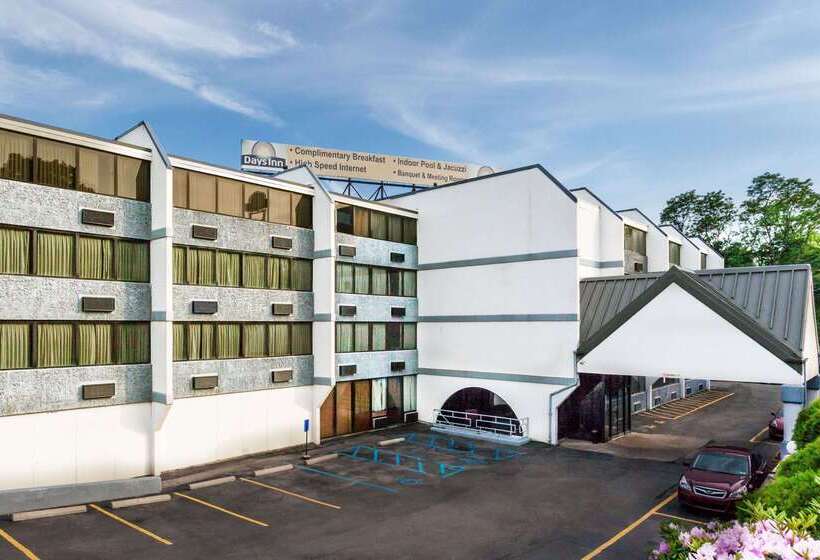 ホテル Days Inn By Wyndham Scranton Pa