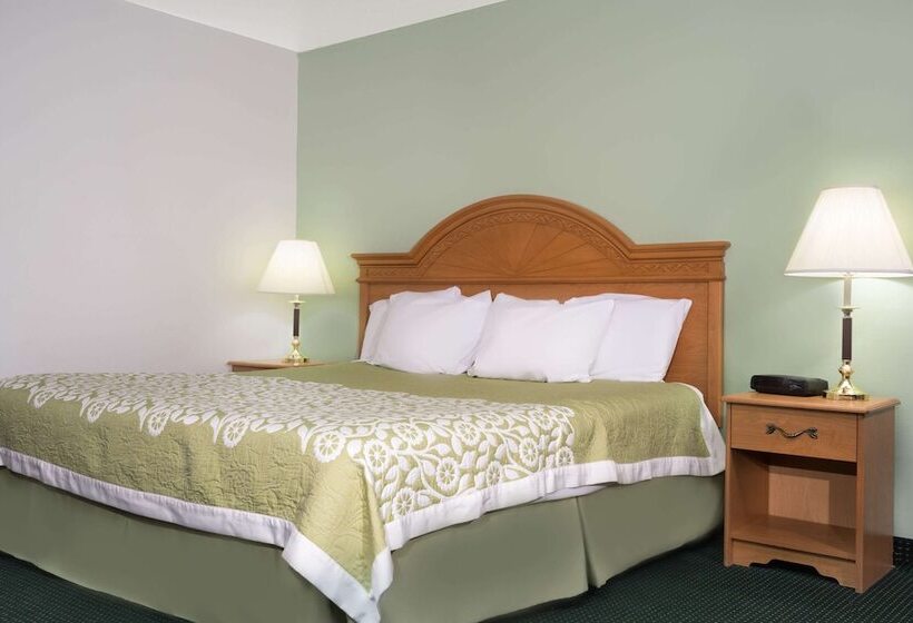 فندق Days Inn By Wyndham St Cloud