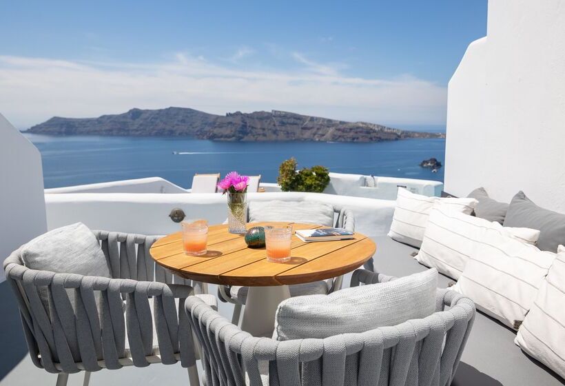 هتل Ikies Santorini