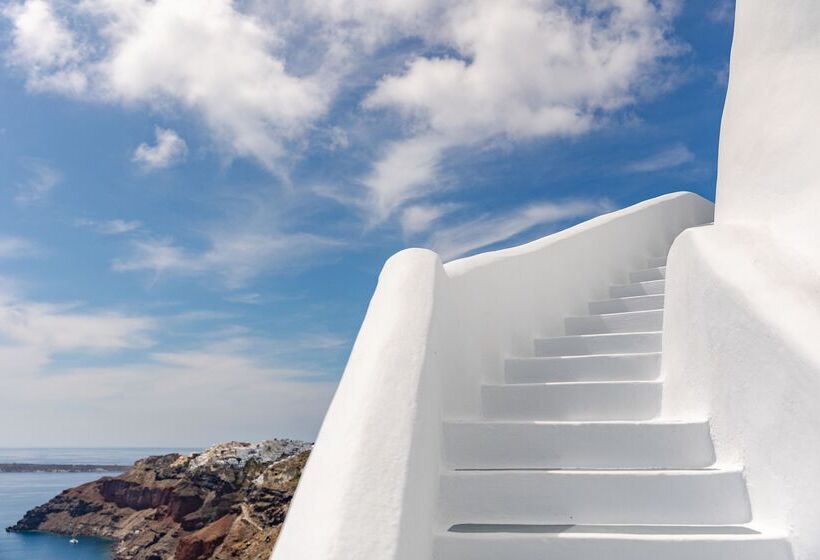 هتل Ikies Santorini