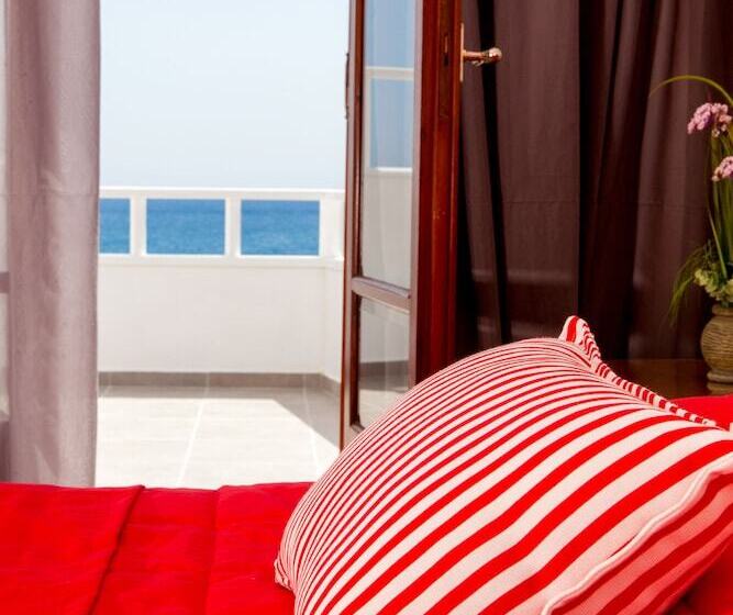 هتل Irini S Rooms
