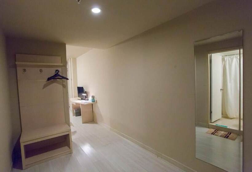 Отель Jinjiang Inn Olympic Park