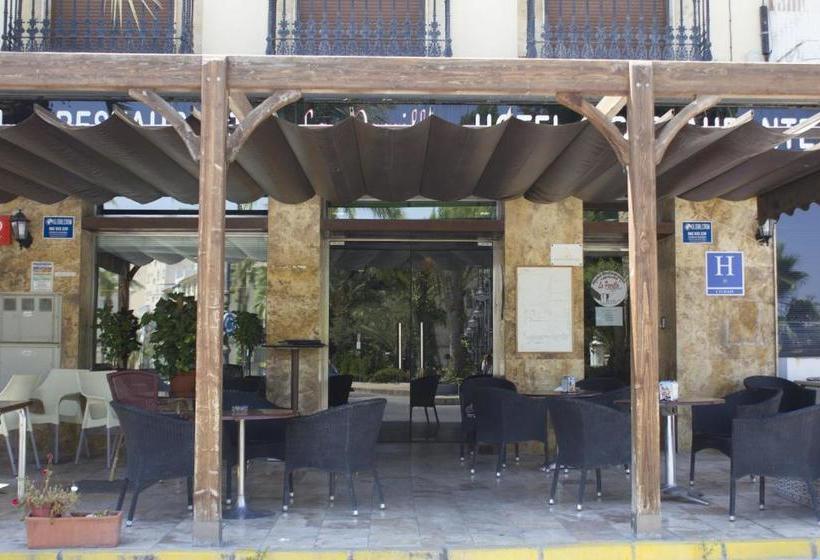 בית מלון כפרי La Parrilla