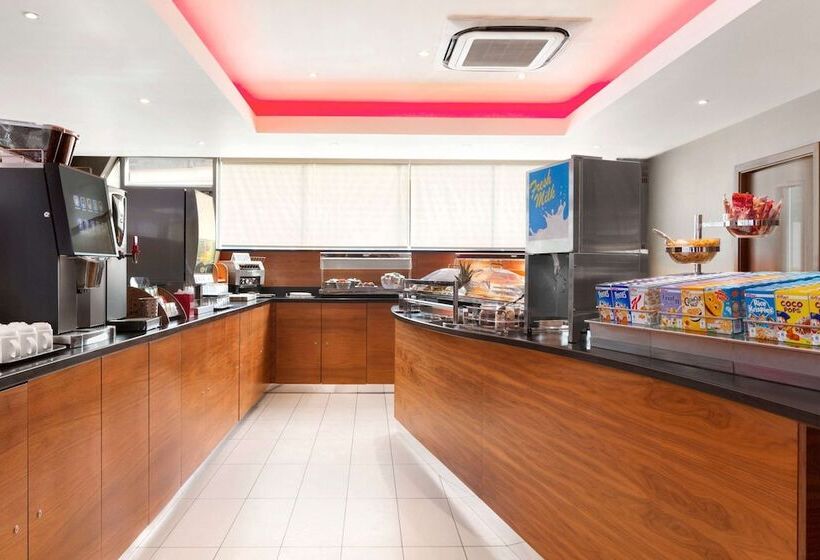 هتل Ramada Encore Leicester City Centre